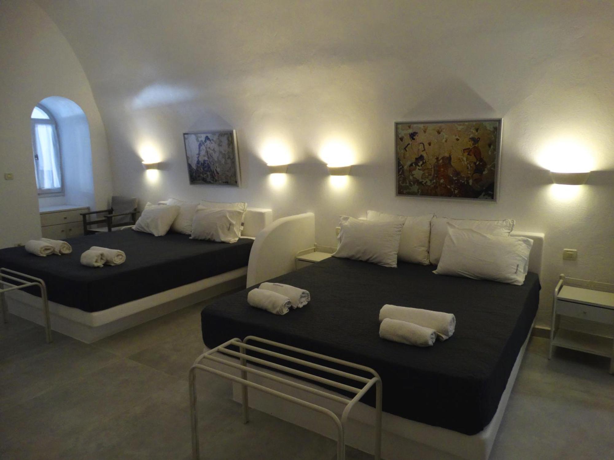 Yposkafo Suites - Villa - Santorini Fira  Eksteriør billede